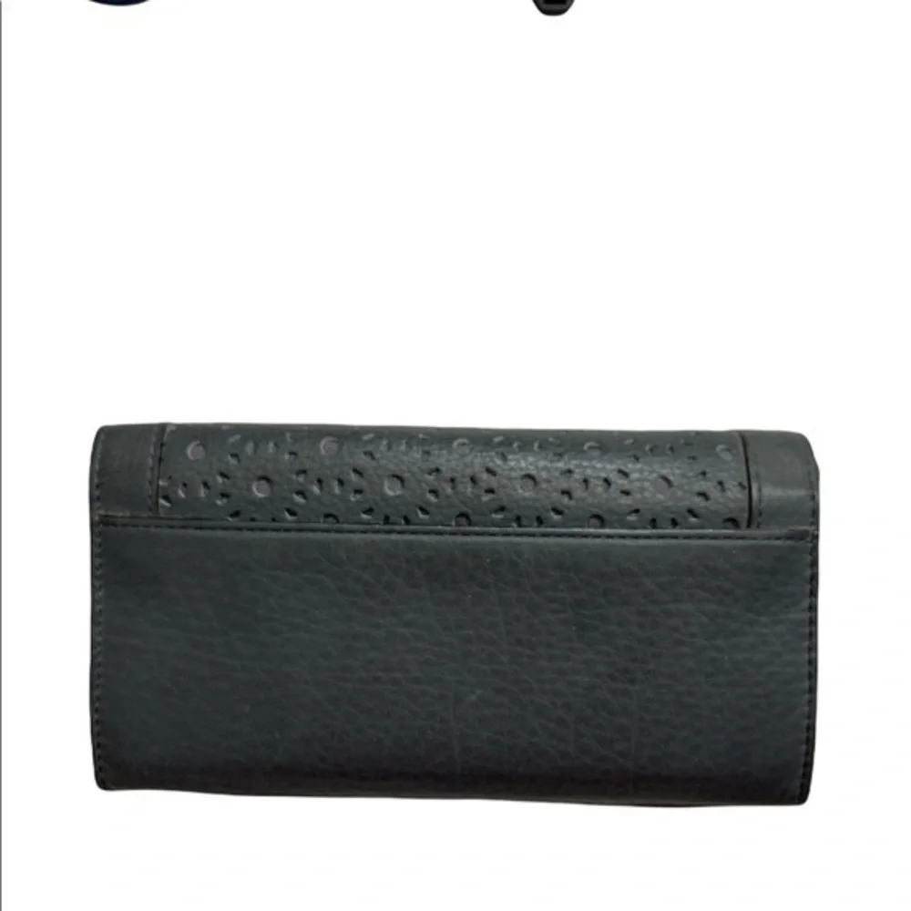 Kate spade black perforated leather wallet wristlet